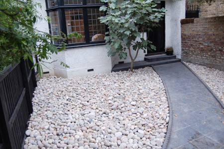 front_garden2